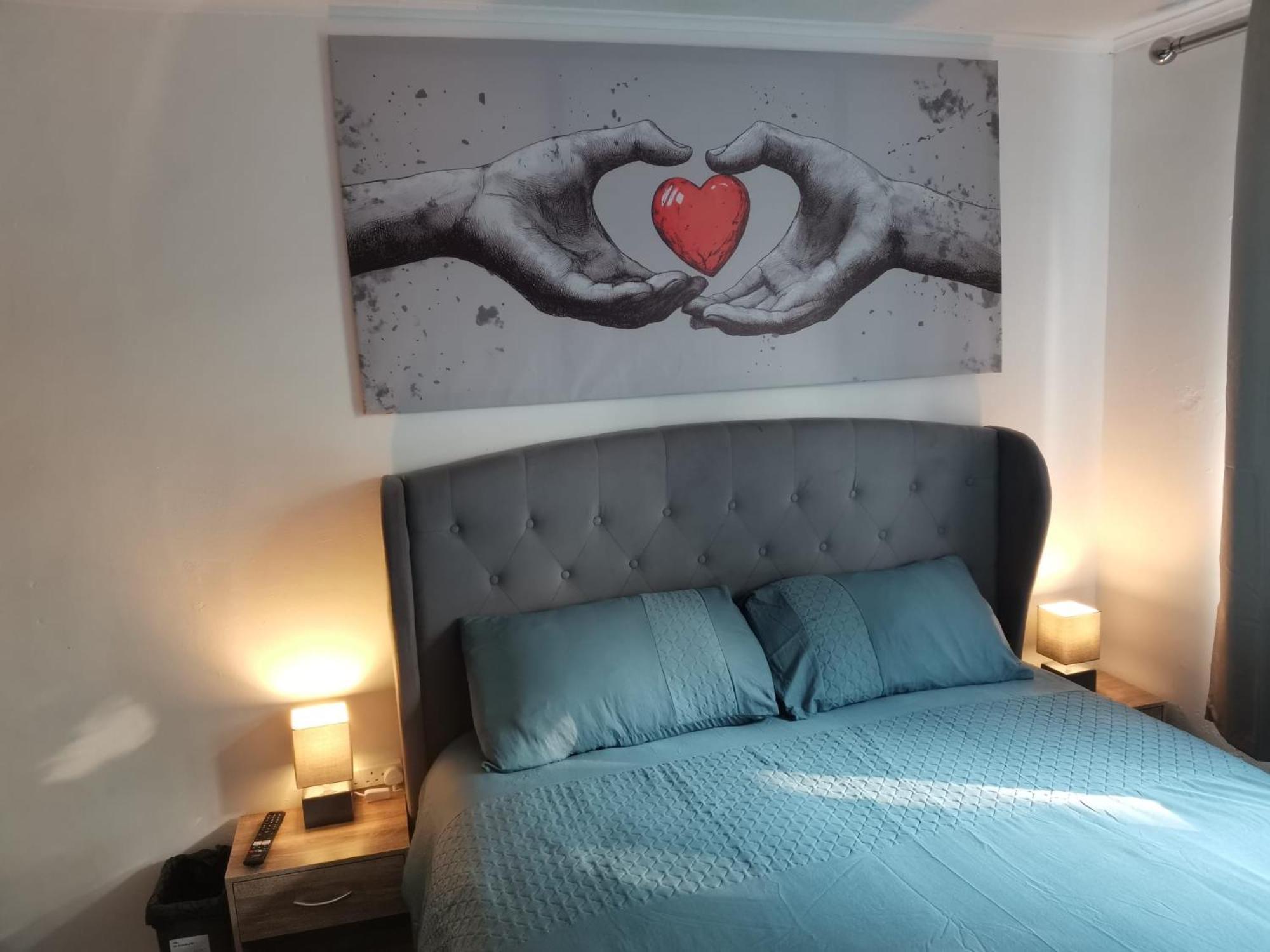 Brendon Airport * Luton (Bedfordshire)